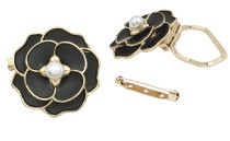 PIN DECORATIVE FLOWER WITH PEARL